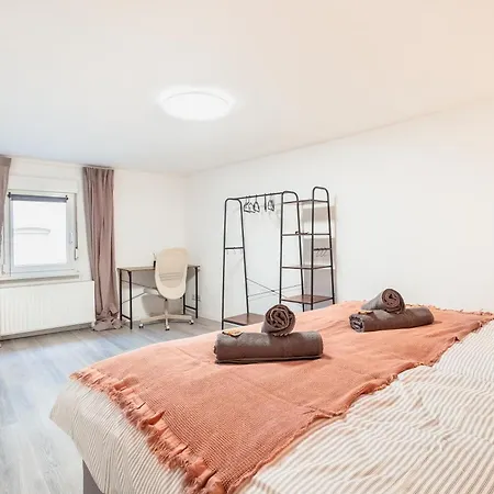 Burgblick App8 Bleser Ланштайн