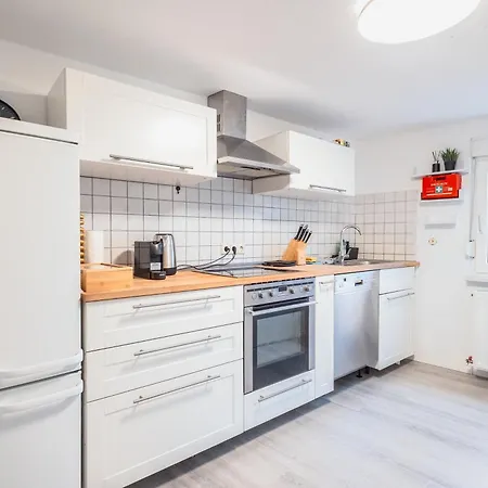 Апартаменты Burgblick App8 Bleser Ланштайн